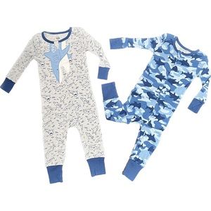 NWOT Slumber Sharks 2 Front Zipper Sleepies Size 12 Mos